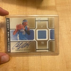 Carmelo Anthony Signed Jersey Card
